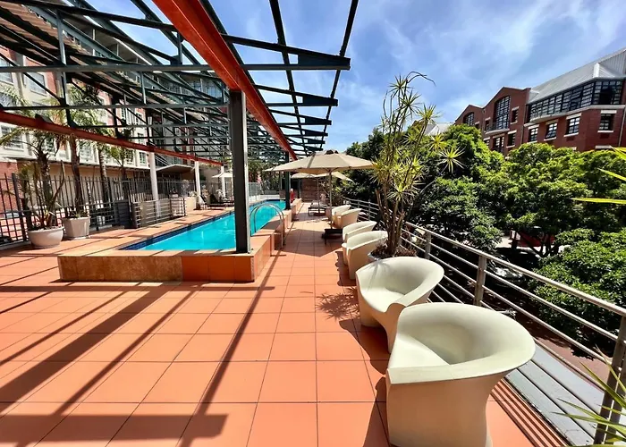 No Load-Shedding Spacious Apartment
