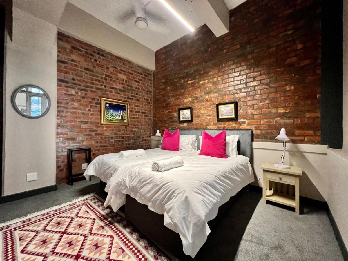 No Load-shedding Spacious Apartment Cape Town