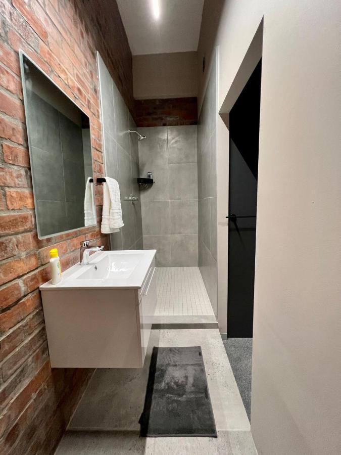 Apartment No Load-shedding Spacious