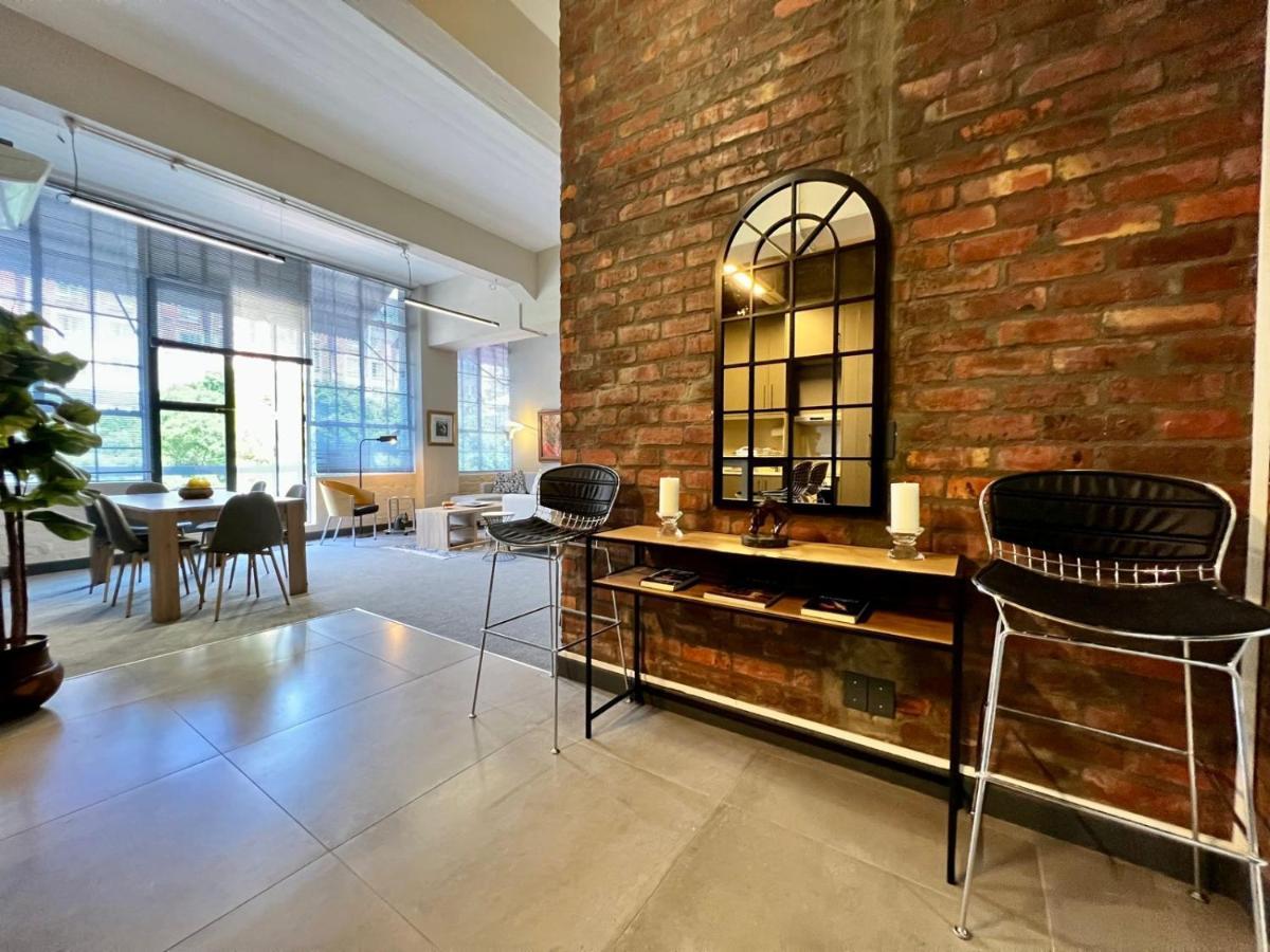No Load-shedding Spacious Apartment